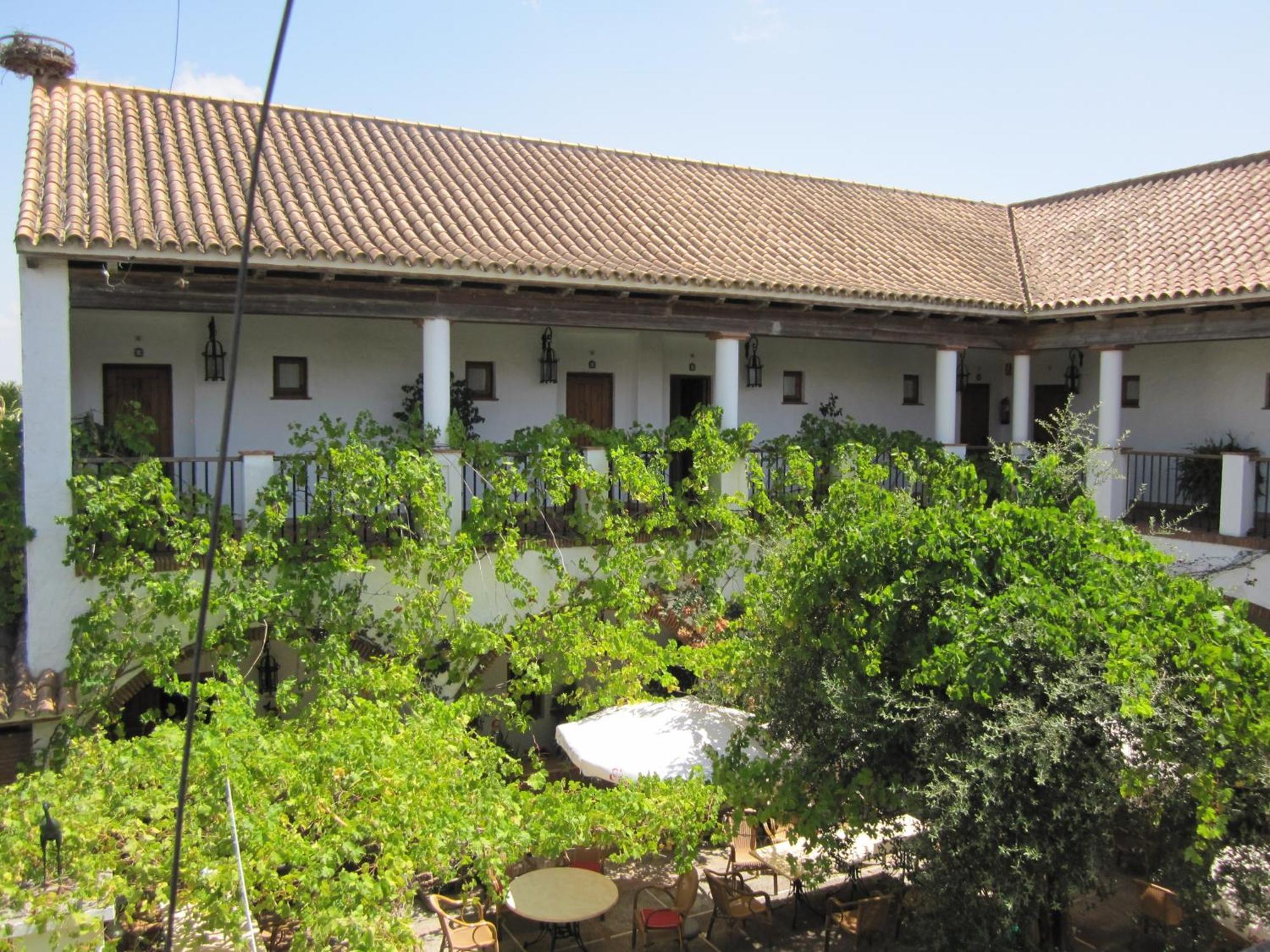 Hotel Cortijo Las Grullas Benalup - Casas Viejas Exterior foto